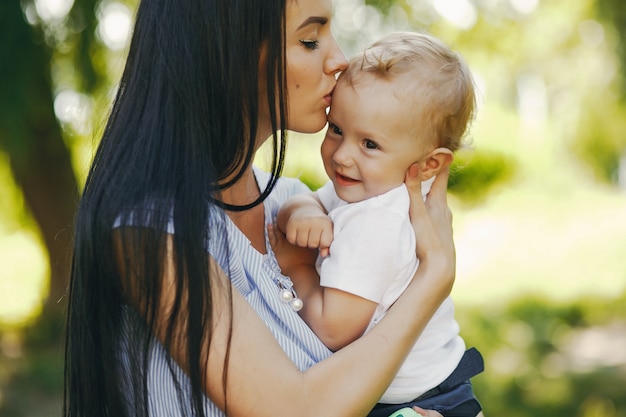 mère avec fils