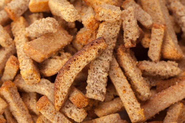 Photo gratuit miettes de croûtons de pain