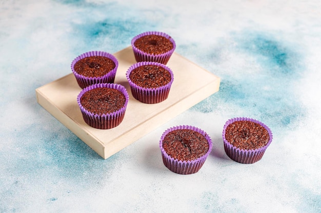 Mini cupcakes soufflés au chocolat