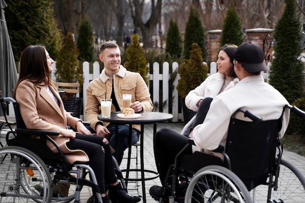 Mode de vie complet des amis handicapés