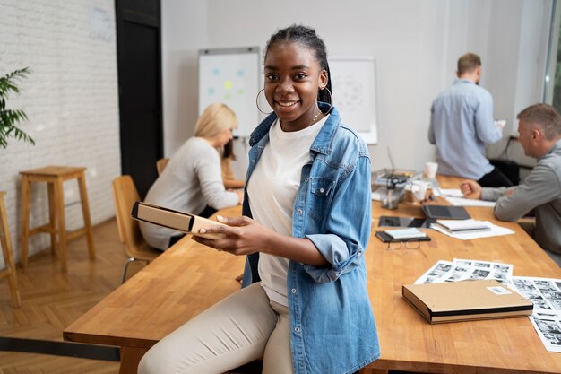 Mode de vie des personnes au bureau