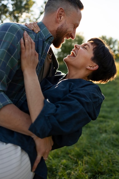 Photo gratuite mode de vie des personnes vivant sans soins