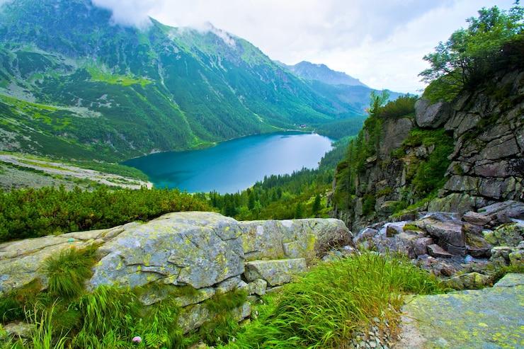Photo gratuit morskie oko à tatry.