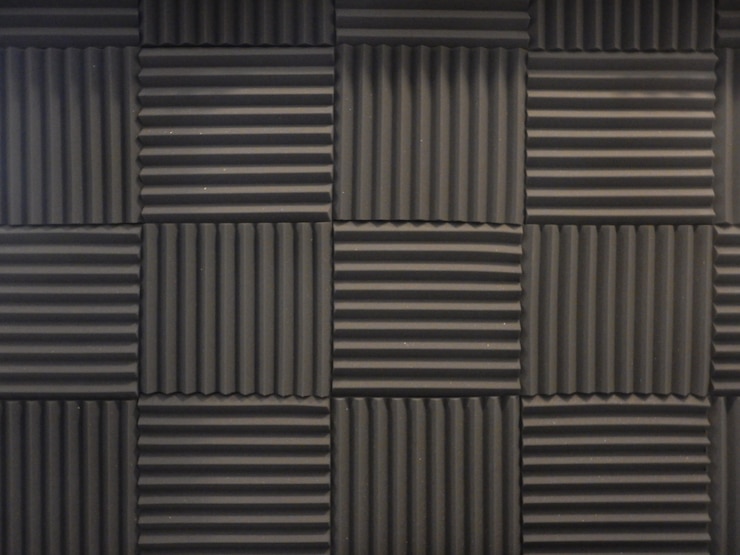 Photo gratuit mousse acoustique en studio