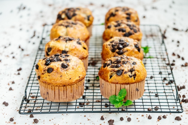 Photo gratuite muffin pépites de chocolat