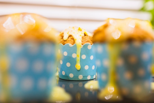 Muffins Close-up avec un glaçage savoureux