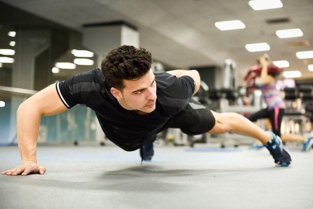 muscles mode de vie blanc sport jeune