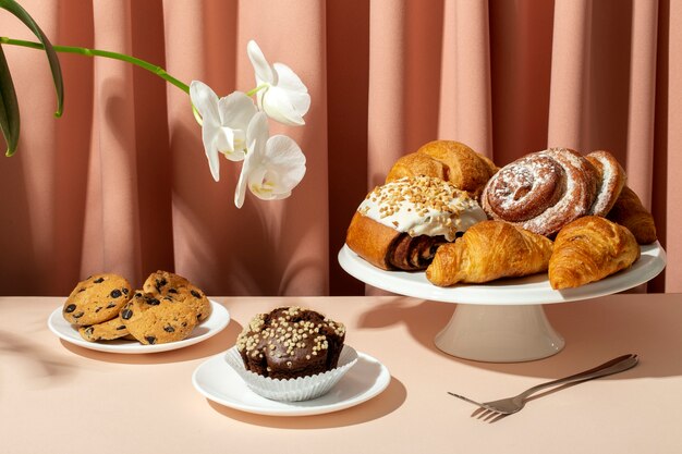 Nature morte avec des aliments de boulangerie appétissants