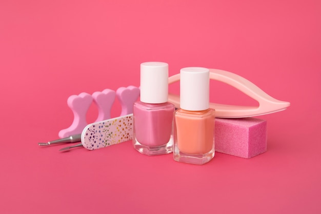 Photo gratuite nature morte d'outils pour nail art