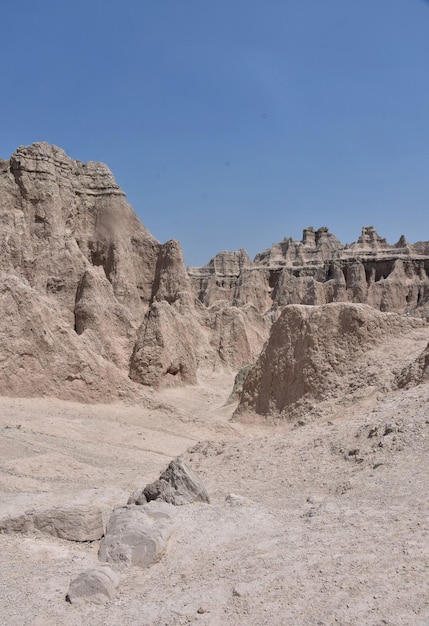 Notch Trail dans le parc national des Badlands avec des formations rocheuses