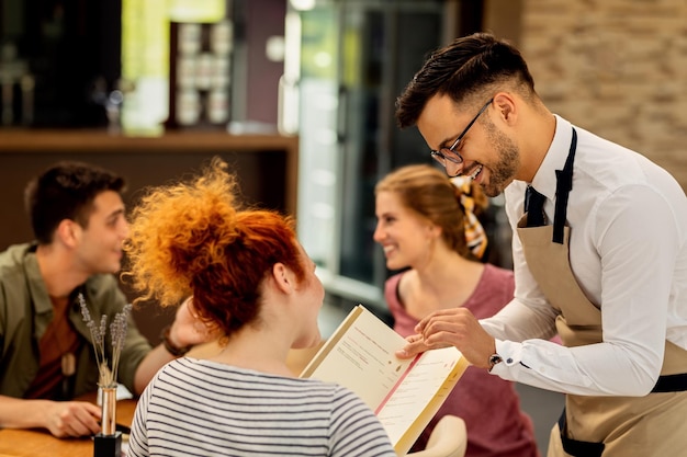 Nous avons un très bon menu dans notre restaurant