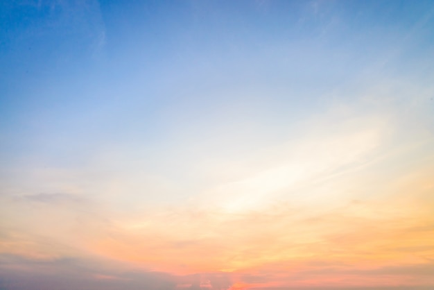 Nuage crépusculaire