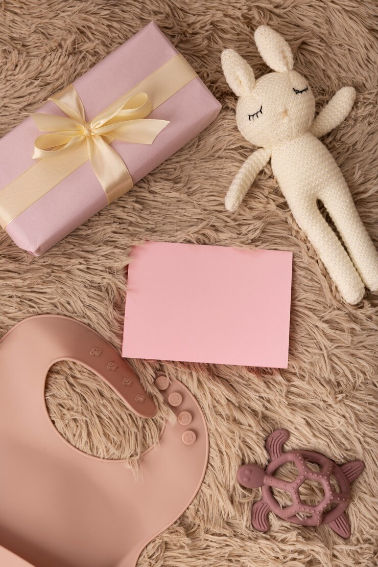 Photo gratuit objets montrant son attente d'une fille