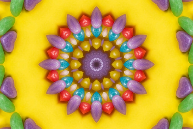 Photo gratuite oeuvre de mandala de fond coloré