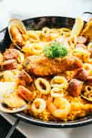 Photo gratuite paella espagnole