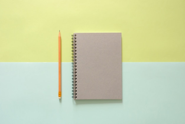 Page De Livre Table De Table Pastel