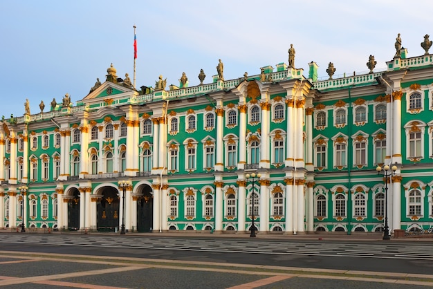 Palais d&#39;hiver à Saint-Pétersbourg