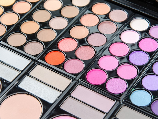 Palette de maquillage professionnelle