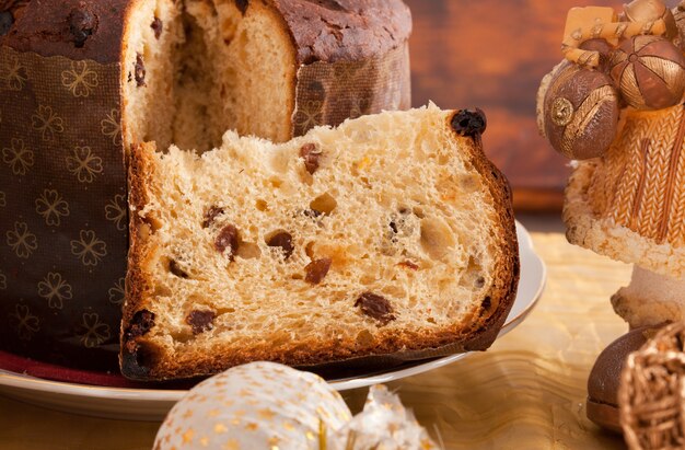 Panettone, Gâteau De Noël Italien Traditionnel | Photo Premium