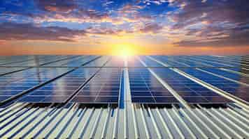 Photo gratuite panneaux solaires sur le toit. (cellule photovoltaïque)