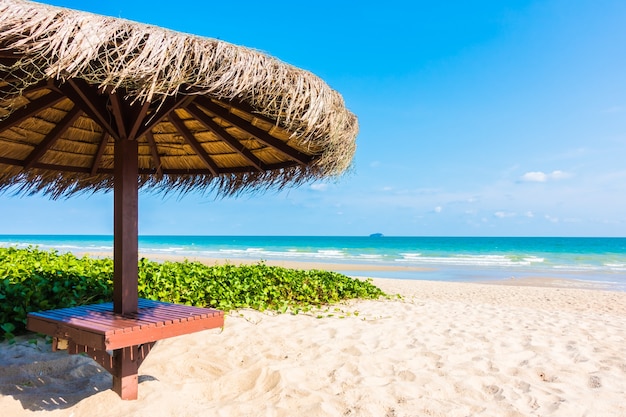 Parasol sur la plage