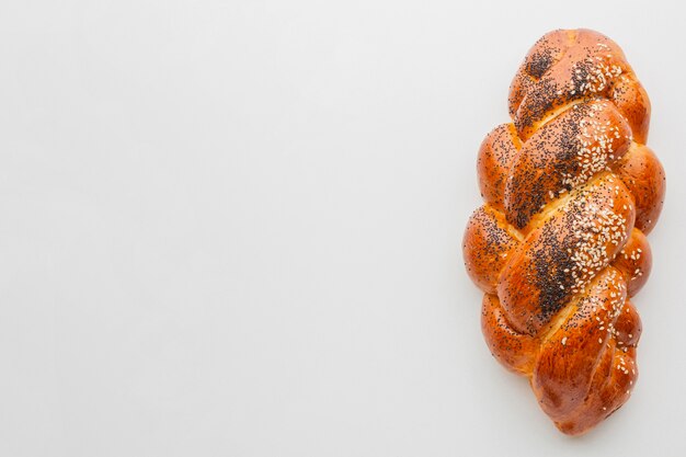 Pâtisserie aux graines de sésame et coquelicot