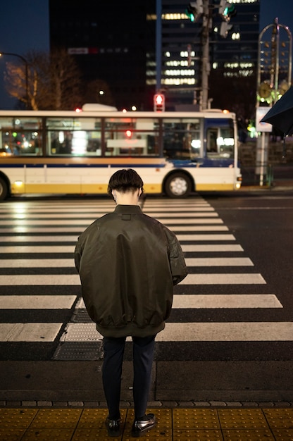 Photo gratuite paysage urbain de la ville de tokyo à la nuit