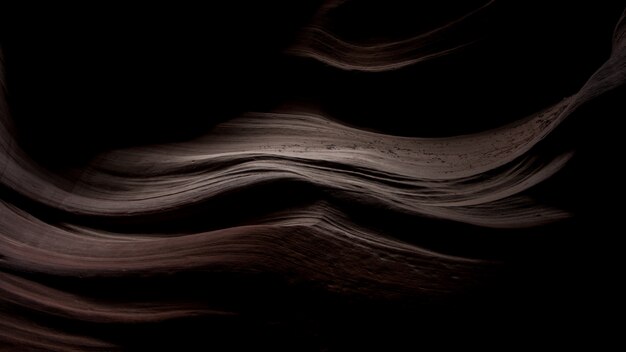 Des paysages à couper le souffle de belles textures de sable dans l'obscurité à Antelope Canyon, USA