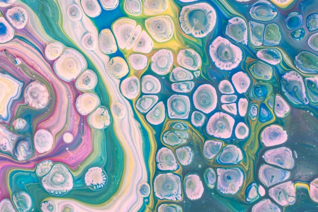 Peinture acrylique à bulles colorées