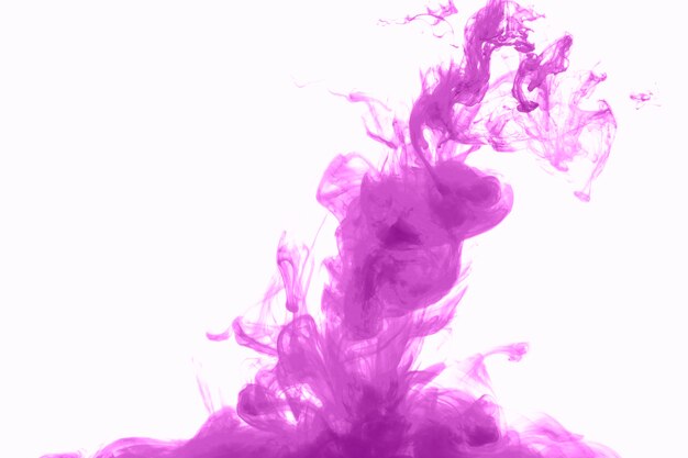 Peinture violette qui coule