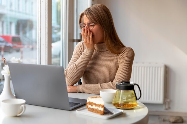 Personne endormie faisant la sieste