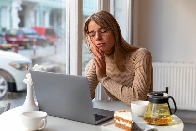 Personne endormie faisant la sieste