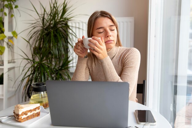 Personne endormie faisant la sieste