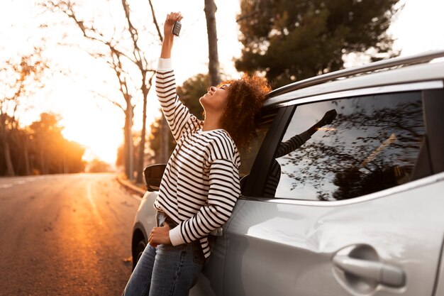 Personne se préparant à obtenir un permis de conduire