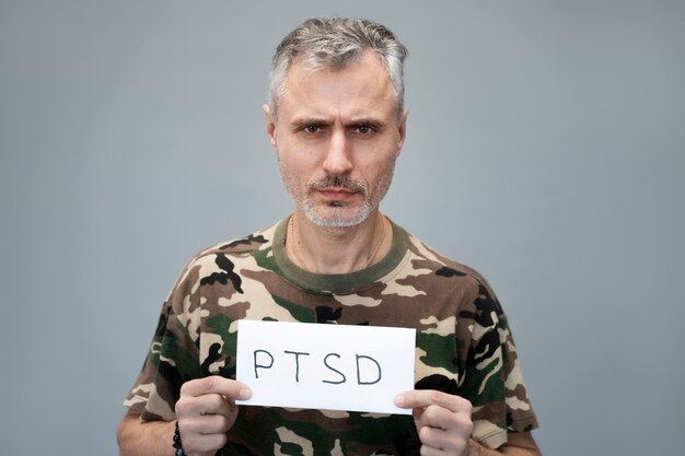 Personne souffrant de ptsd