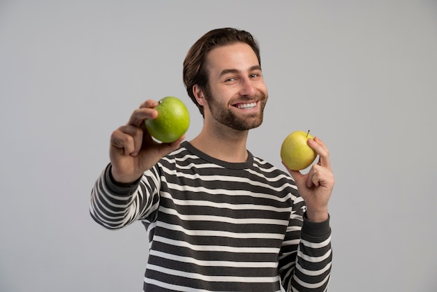 Personne souffrant de troubles de l'alimentation essayant de manger sainement