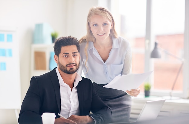 Le personnel de bureau