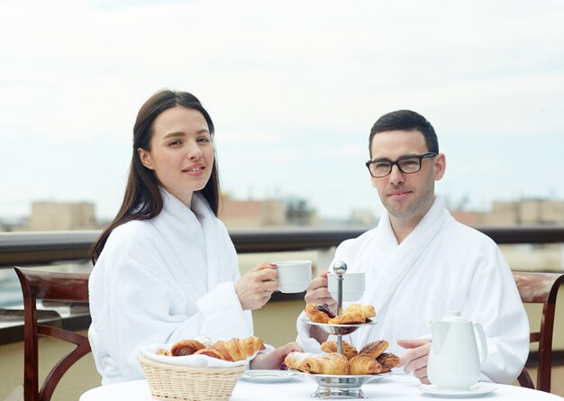 Petit déjeuner sur le toit