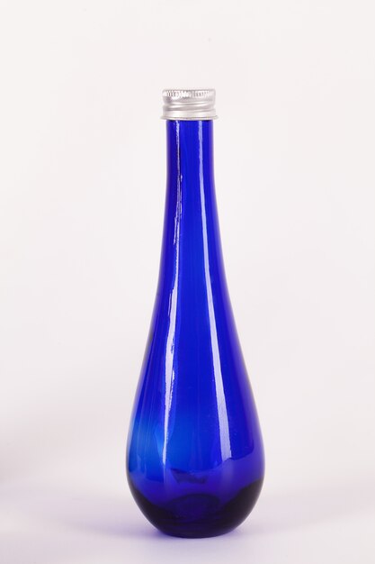 Petite bouteille bleue