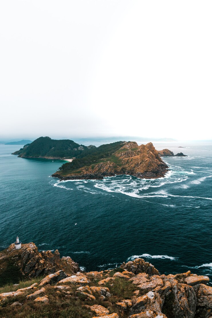 Photo gratuit photo verticale d'illas cies en espagne