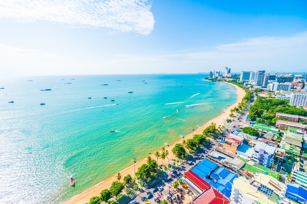 Photo d&#39;une vue sur la plage de la ville d&#39;en haut