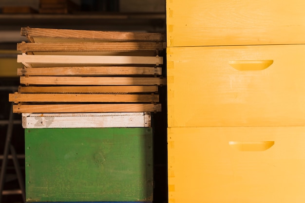 Pile de nid d'abeilles de la ferme