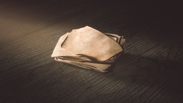 Pile de vieilles feuilles de papier