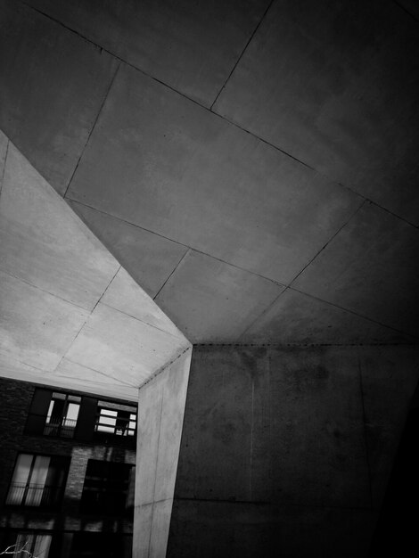 Pilier de bâtiment en béton