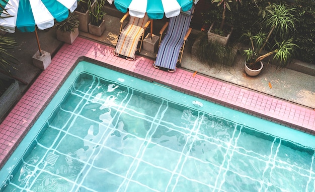 Photo gratuite piscine en été