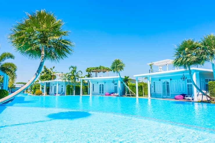 Photo gratuit piscine en rotin piscine de relaxation de luxe