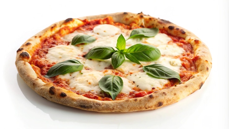 Photo gratuit une pizza margherita fraîchement cuite avec du fromage mozzarella et des feuilles de basilic