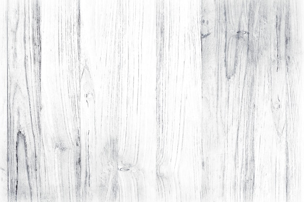 Plancher en bois peint en blanc