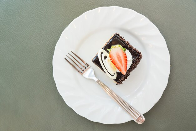 plaque de fond gâteau de petits fruits sucrés