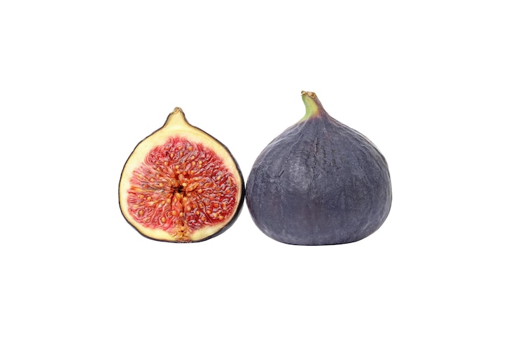Photo gratuit pngfigues fraîches mûres isolées sur fond blanc